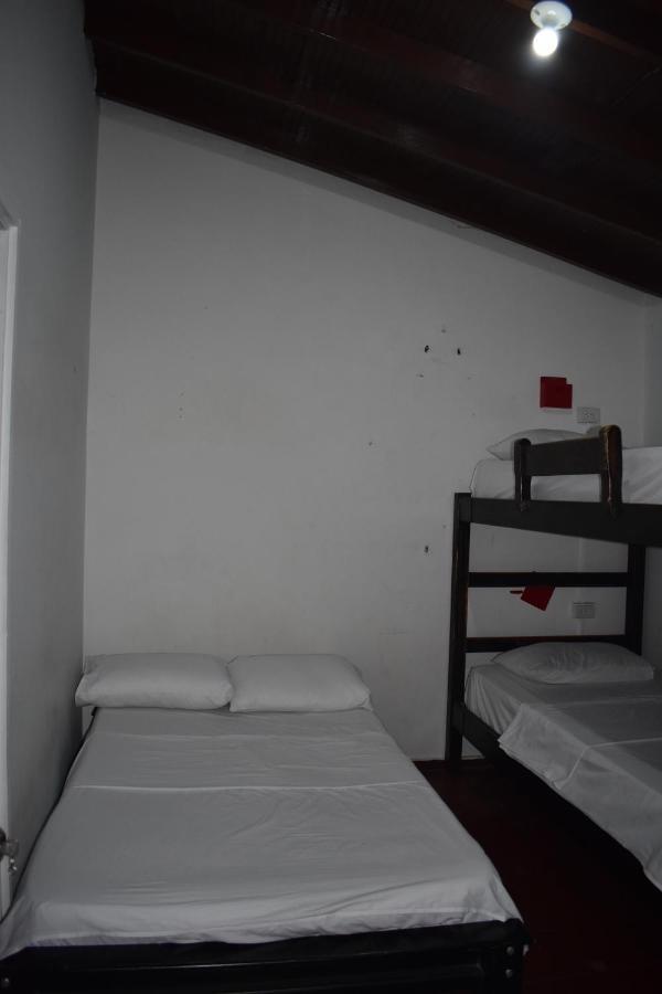 Esmed Hostel Медельїн Екстер'єр фото