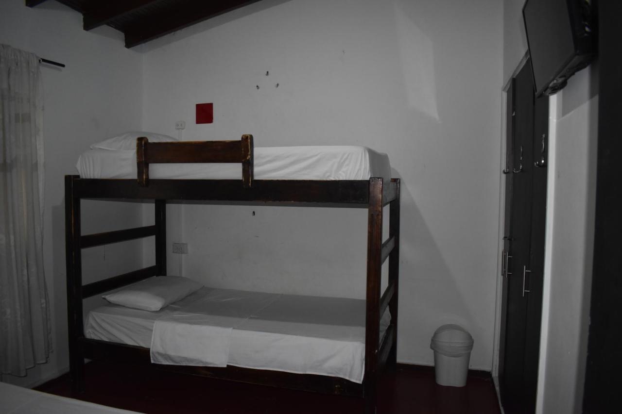 Esmed Hostel Медельїн Екстер'єр фото