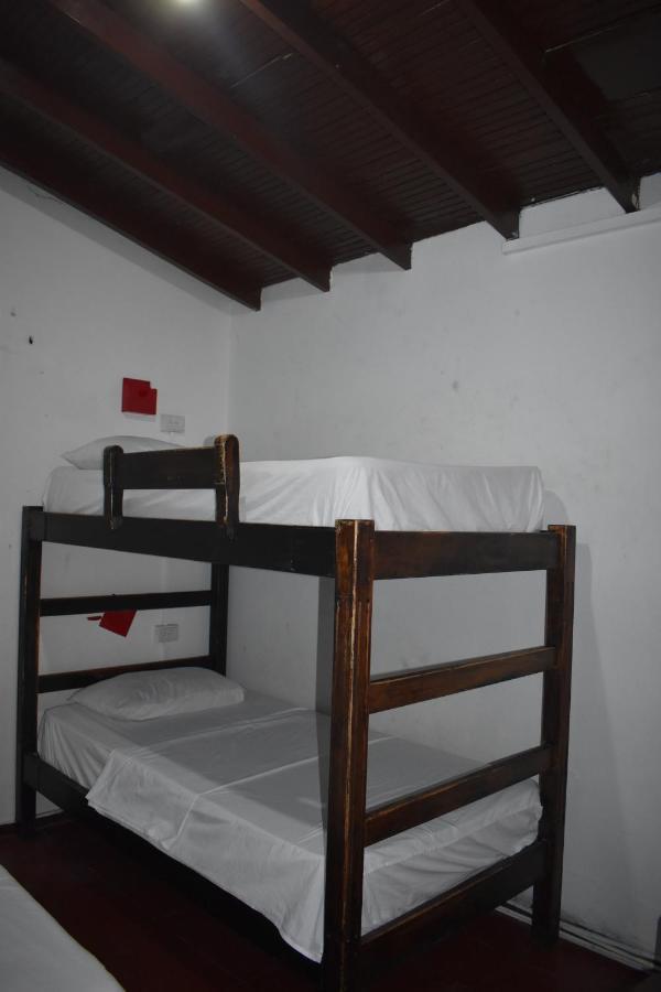 Esmed Hostel Медельїн Екстер'єр фото