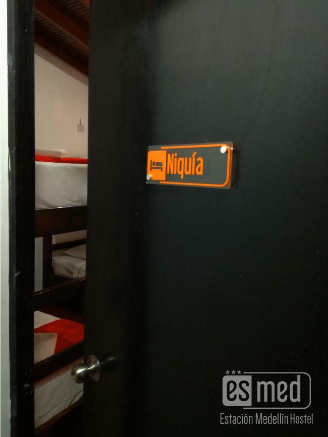 Esmed Hostel Медельїн Екстер'єр фото